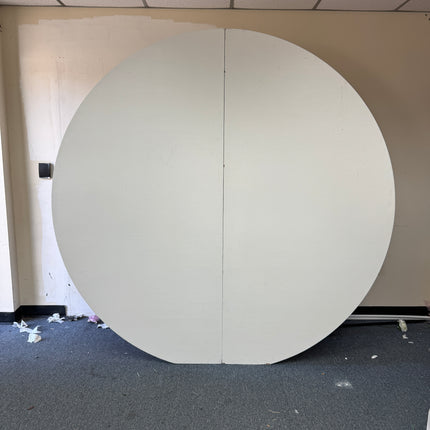 7ft wood round backdrop