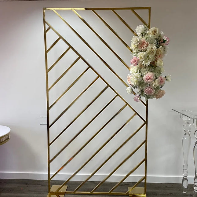 Luna Gold Arch 8x4- Rental