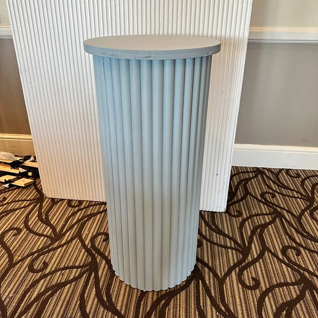 Light Blue Rippled Cake Stand Rental